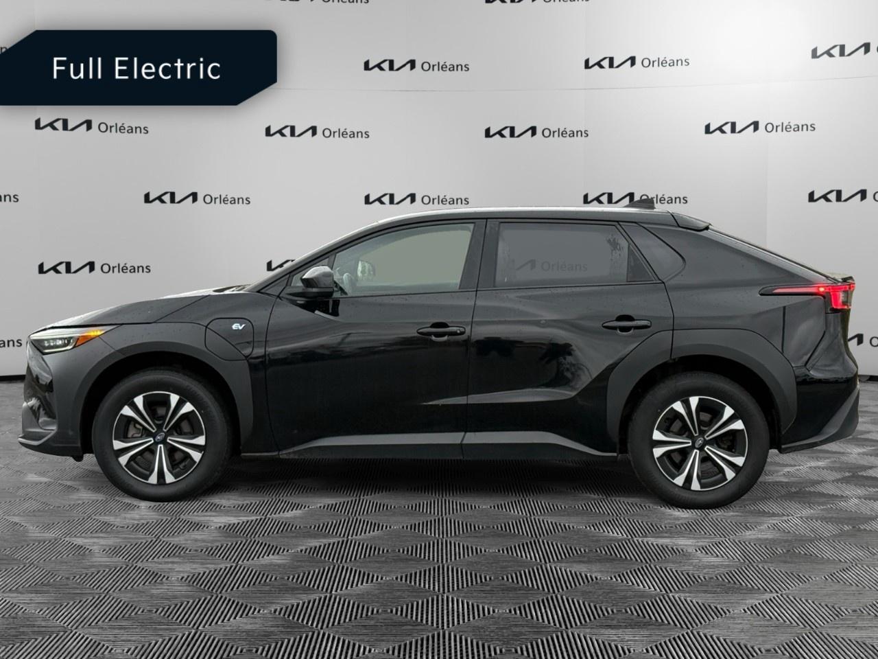 2023 Subaru Solterra Premium AWD Photo