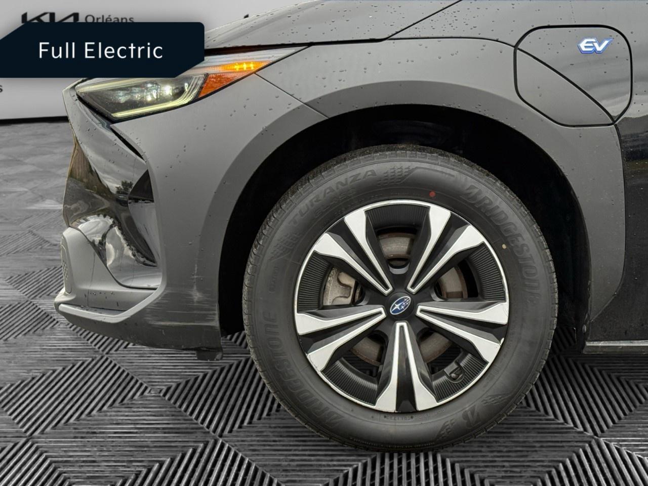 2023 Subaru Solterra Premium AWD Photo