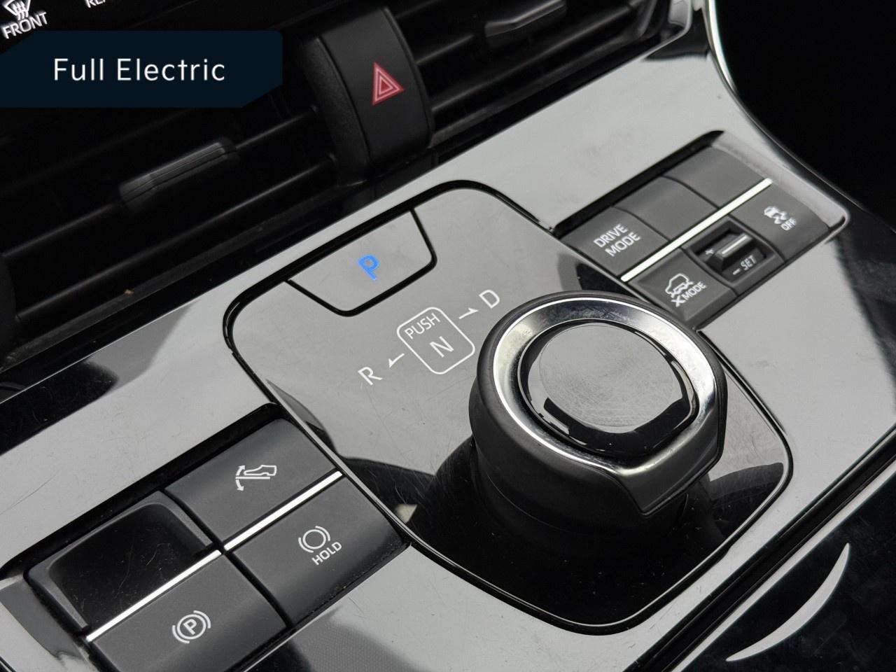 2023 Subaru Solterra Premium AWD Photo