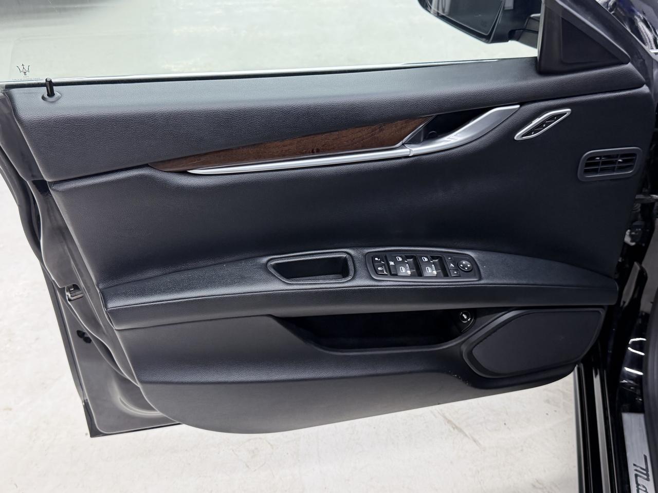 2015 Maserati Ghibli SOLD - PENDING DELIVERY Photo