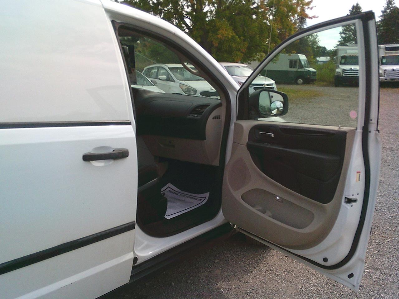 2015 RAM Cargo Van 119" WB Photo