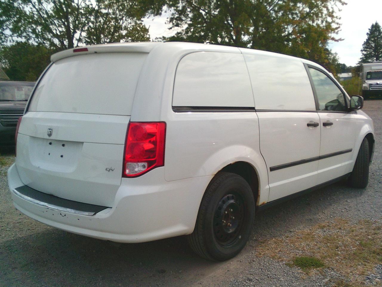 2015 RAM Cargo Van 119" WB Photo