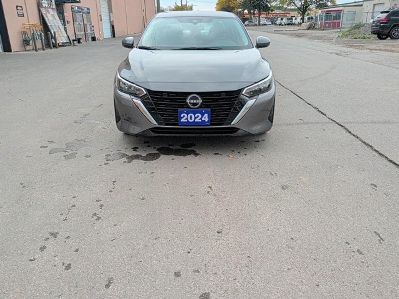 2024 Nissan Sentra SV Photo1