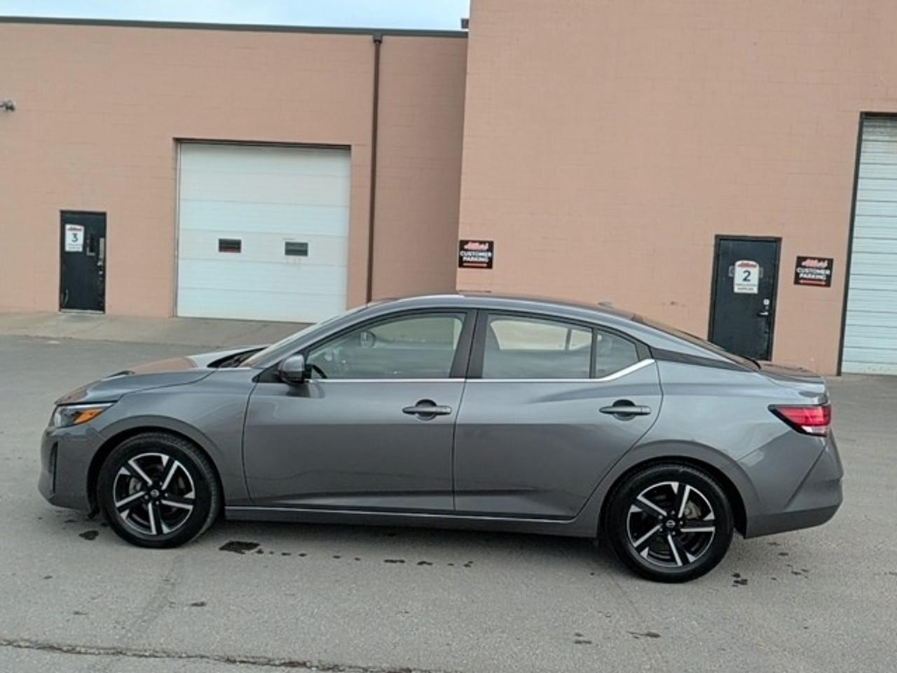 2024 Nissan Sentra SV Photo
