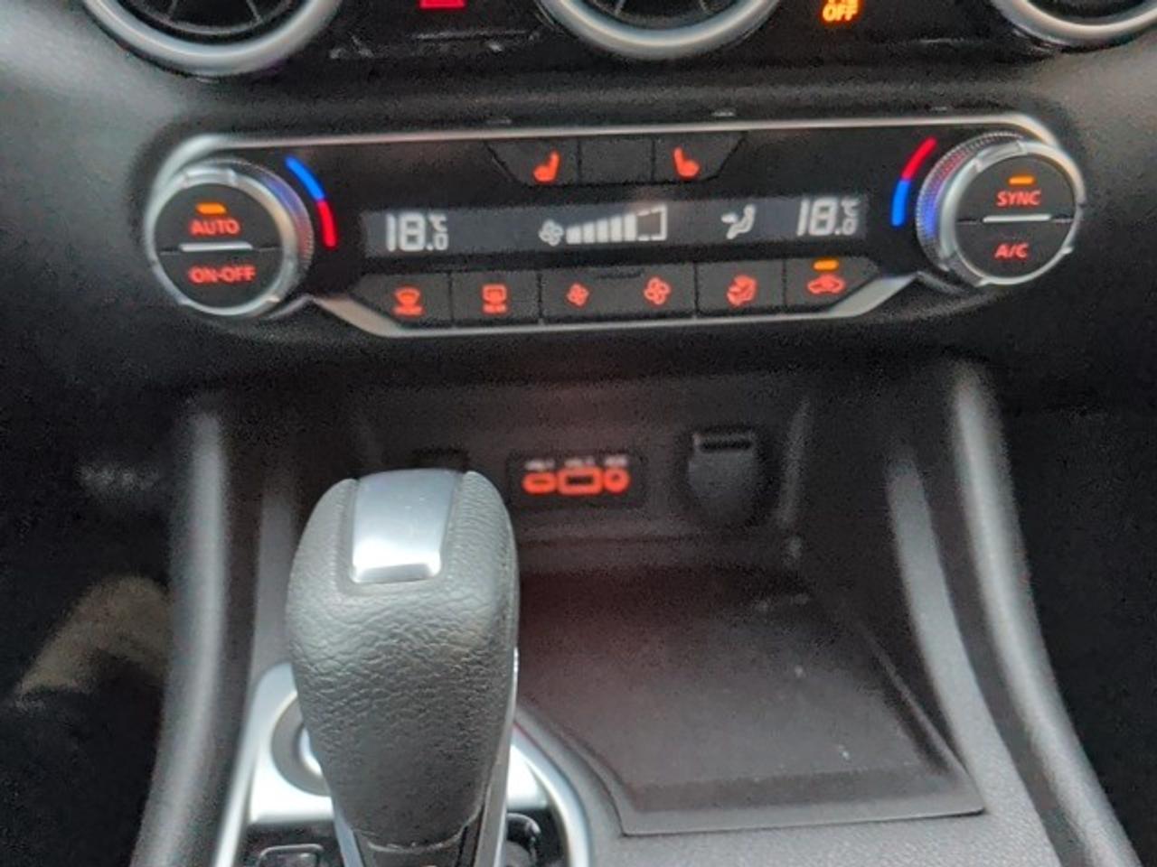 2024 Nissan Sentra SV Photo