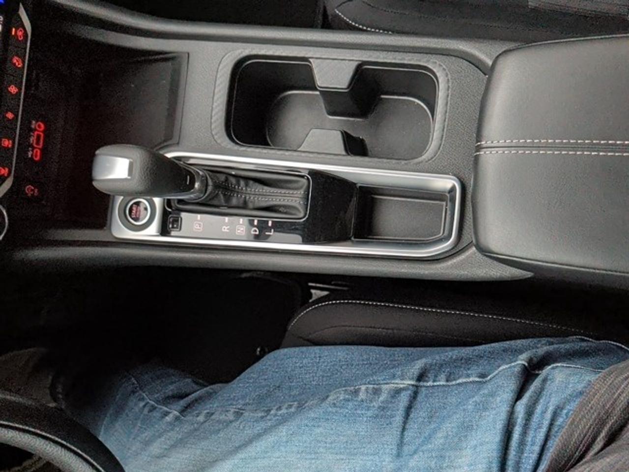 2024 Nissan Sentra SV Photo