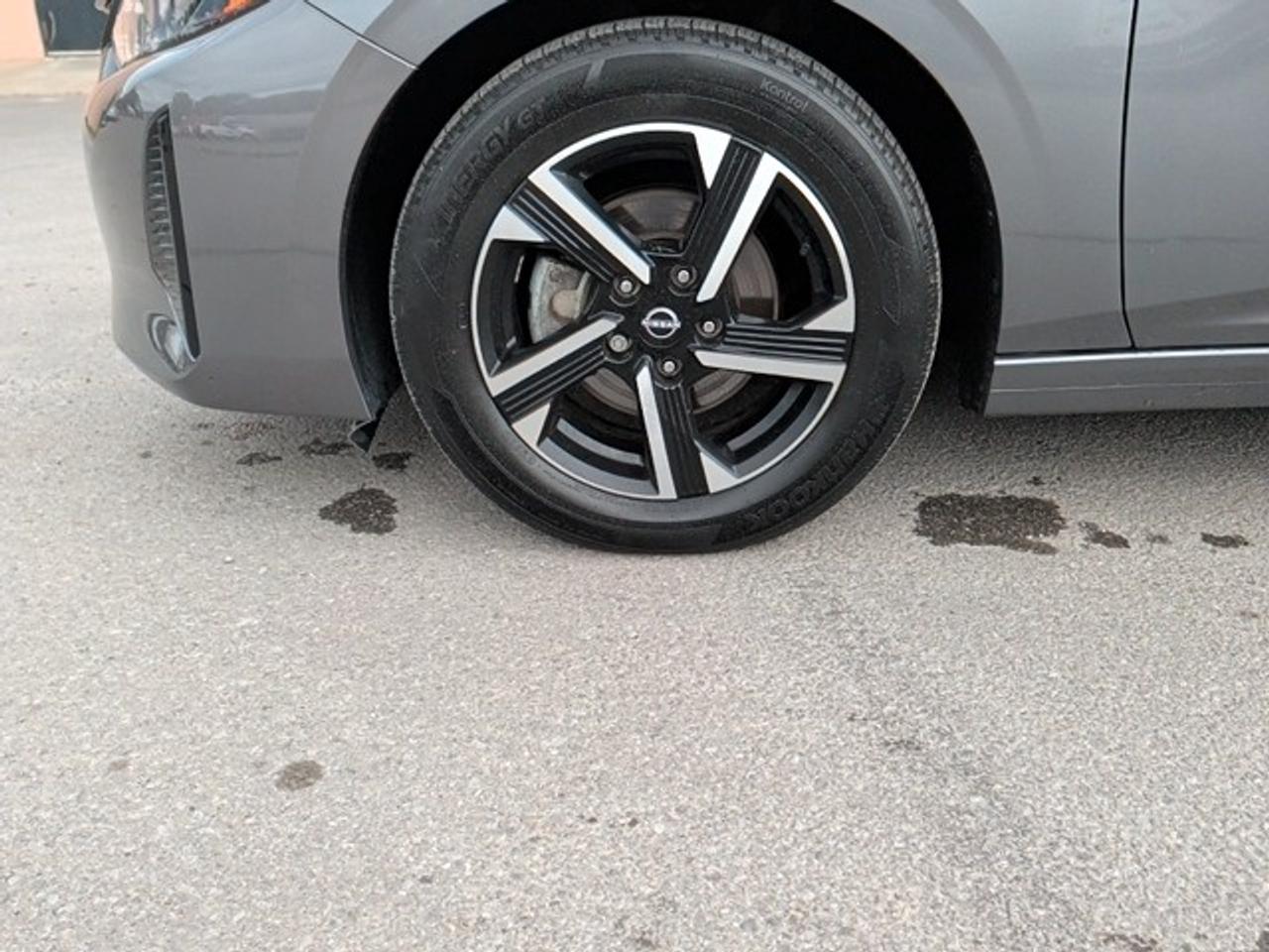 2024 Nissan Sentra SV Photo