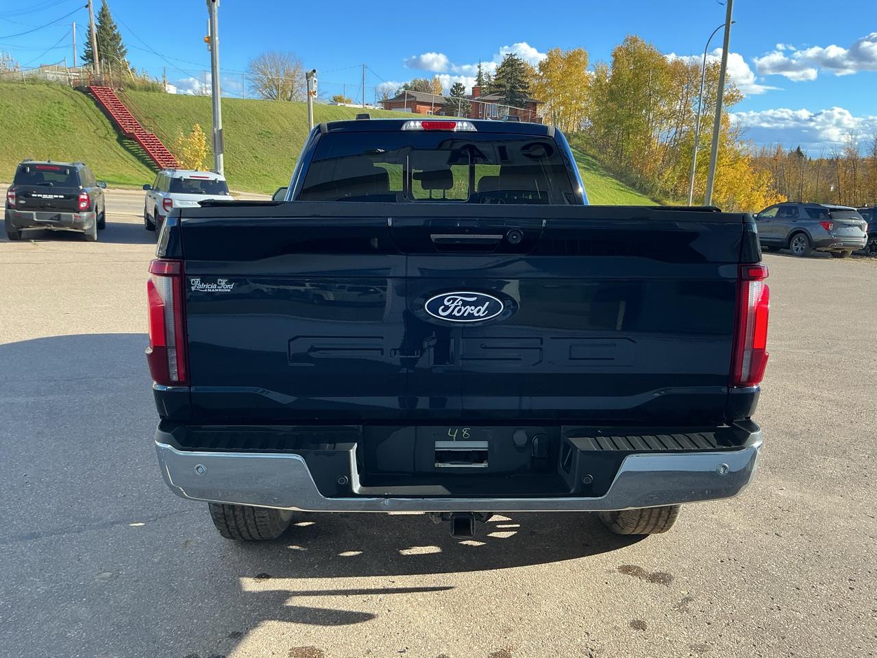 2024 Ford F-150 Lariat Photo4