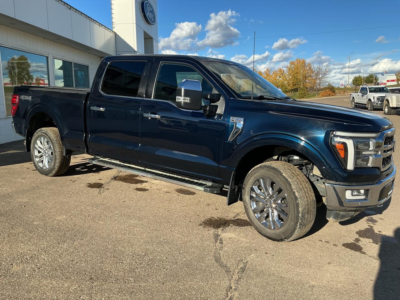 2024 Ford F-150 Lariat Photo2