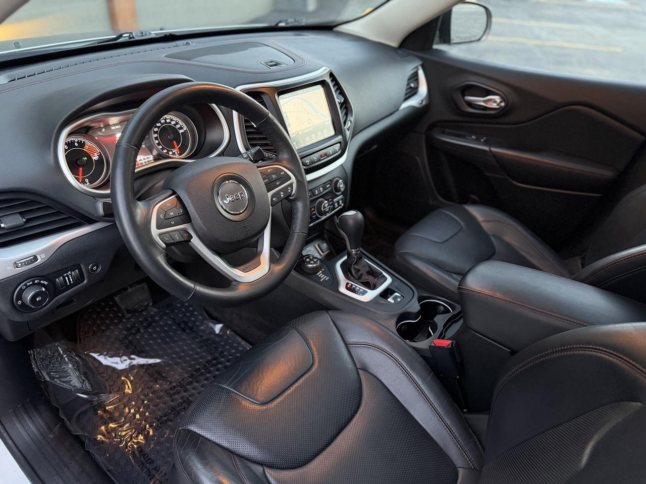 2016 Jeep Cherokee Trailhawk 4WD Photo