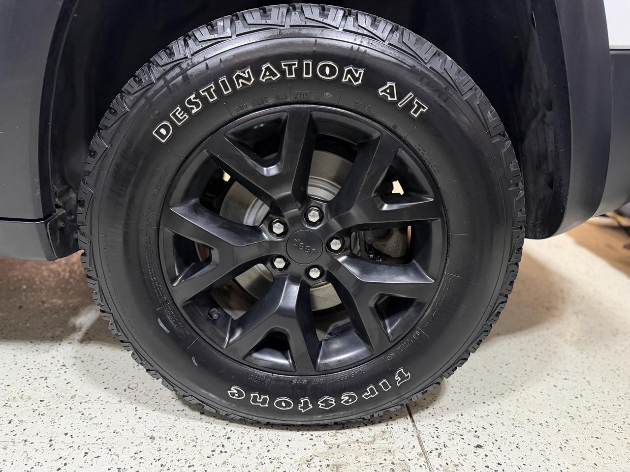 2016 Jeep Cherokee Trailhawk 4WD Photo