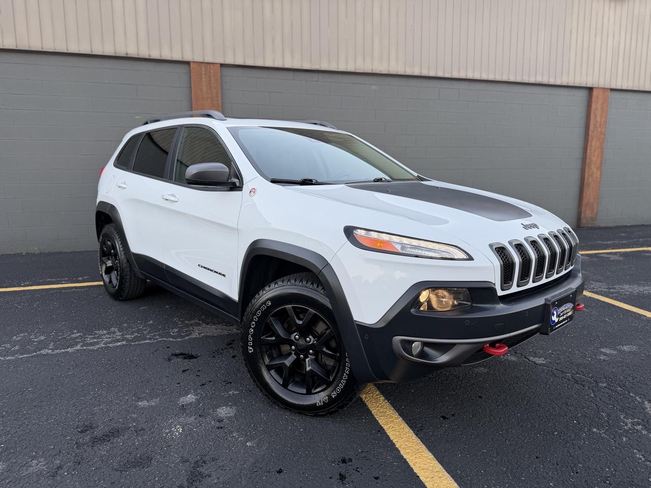 2016 Jeep Cherokee Trailhawk 4WD Photo2