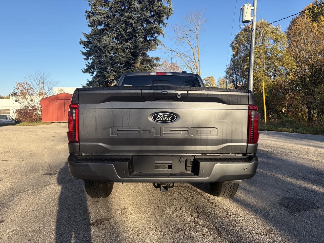 2026 Ford F-150 XLT SuperCrew 302A Long Box  4x4 Photo4