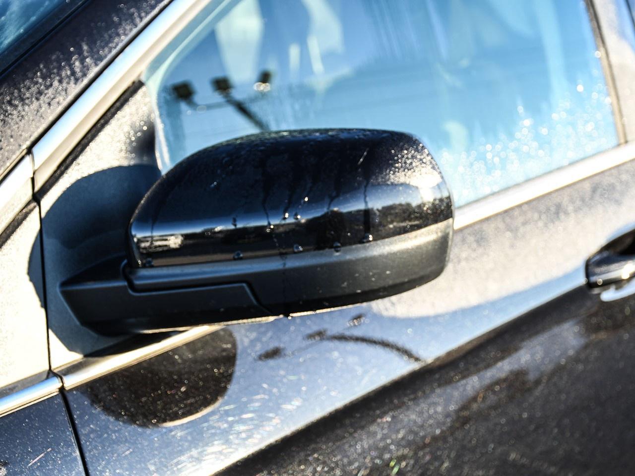 2024 Ford Edge SEL AWD Photo