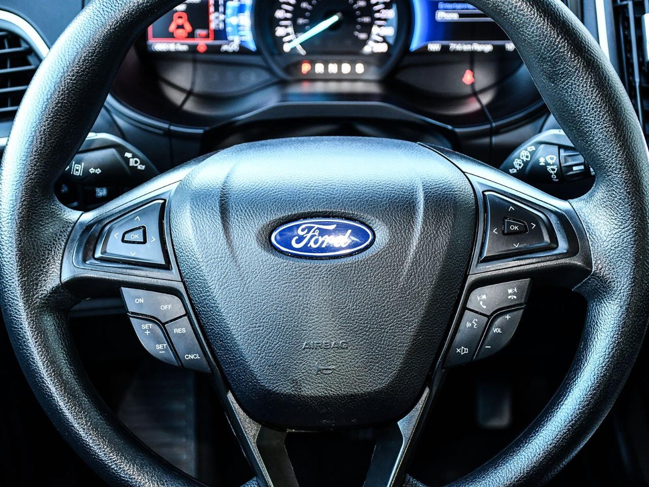 2024 Ford Edge SEL AWD Photo