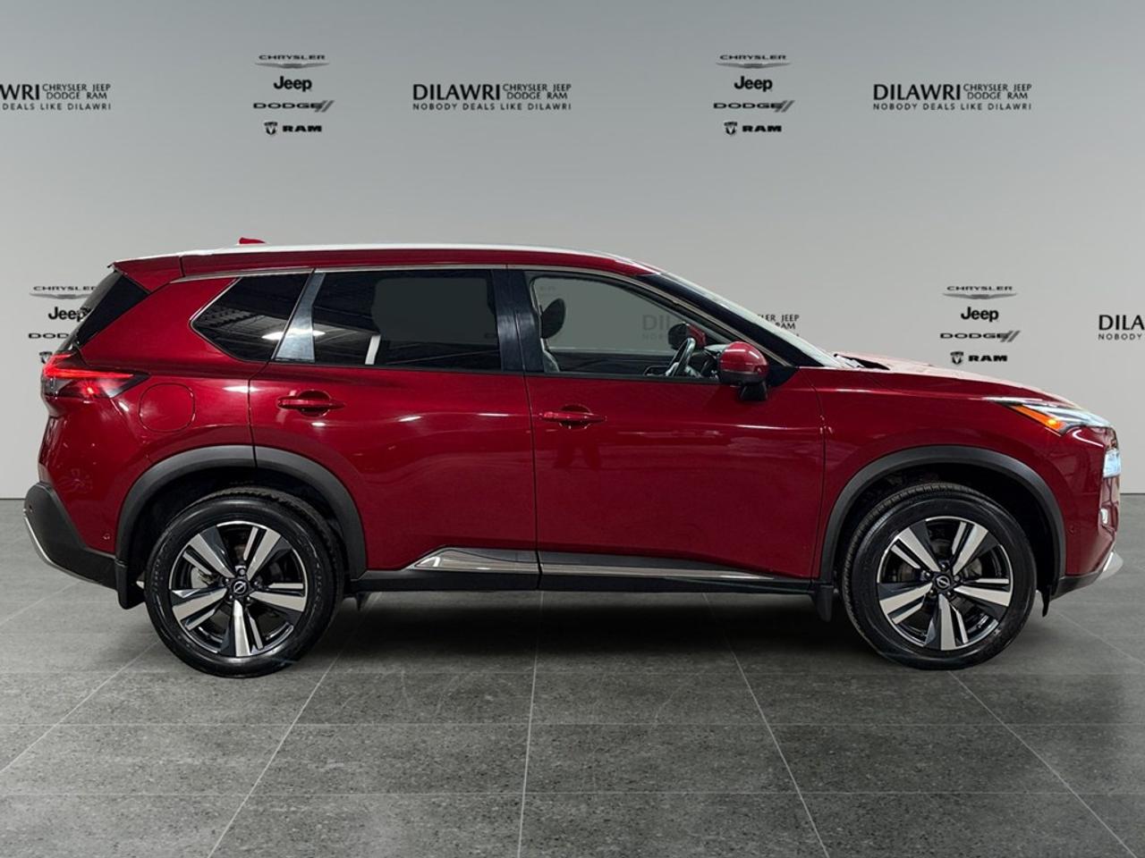 2023 Nissan Rogue AWD Platinum Photo