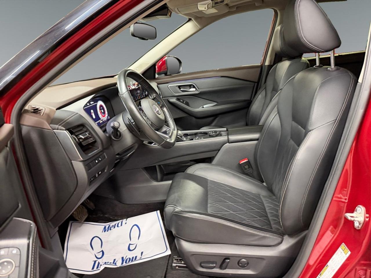 2023 Nissan Rogue AWD Platinum Photo