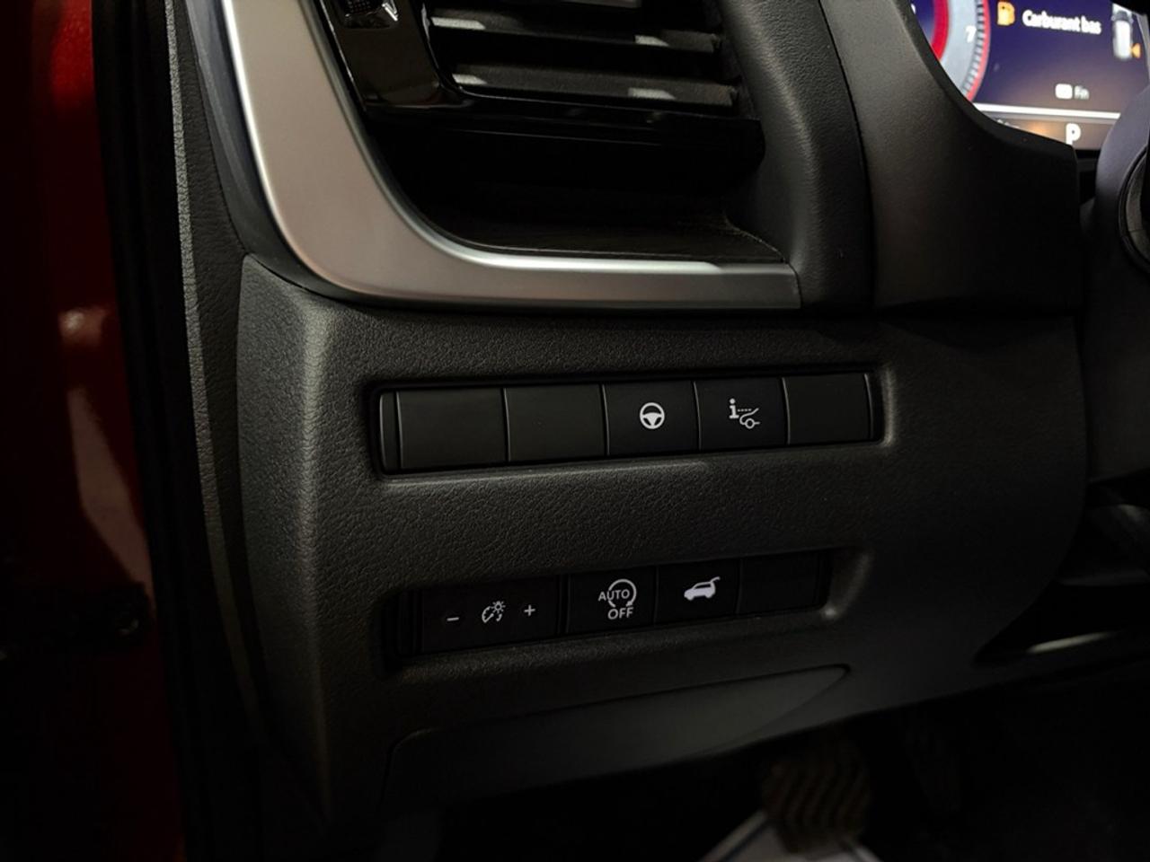 2023 Nissan Rogue AWD Platinum Photo