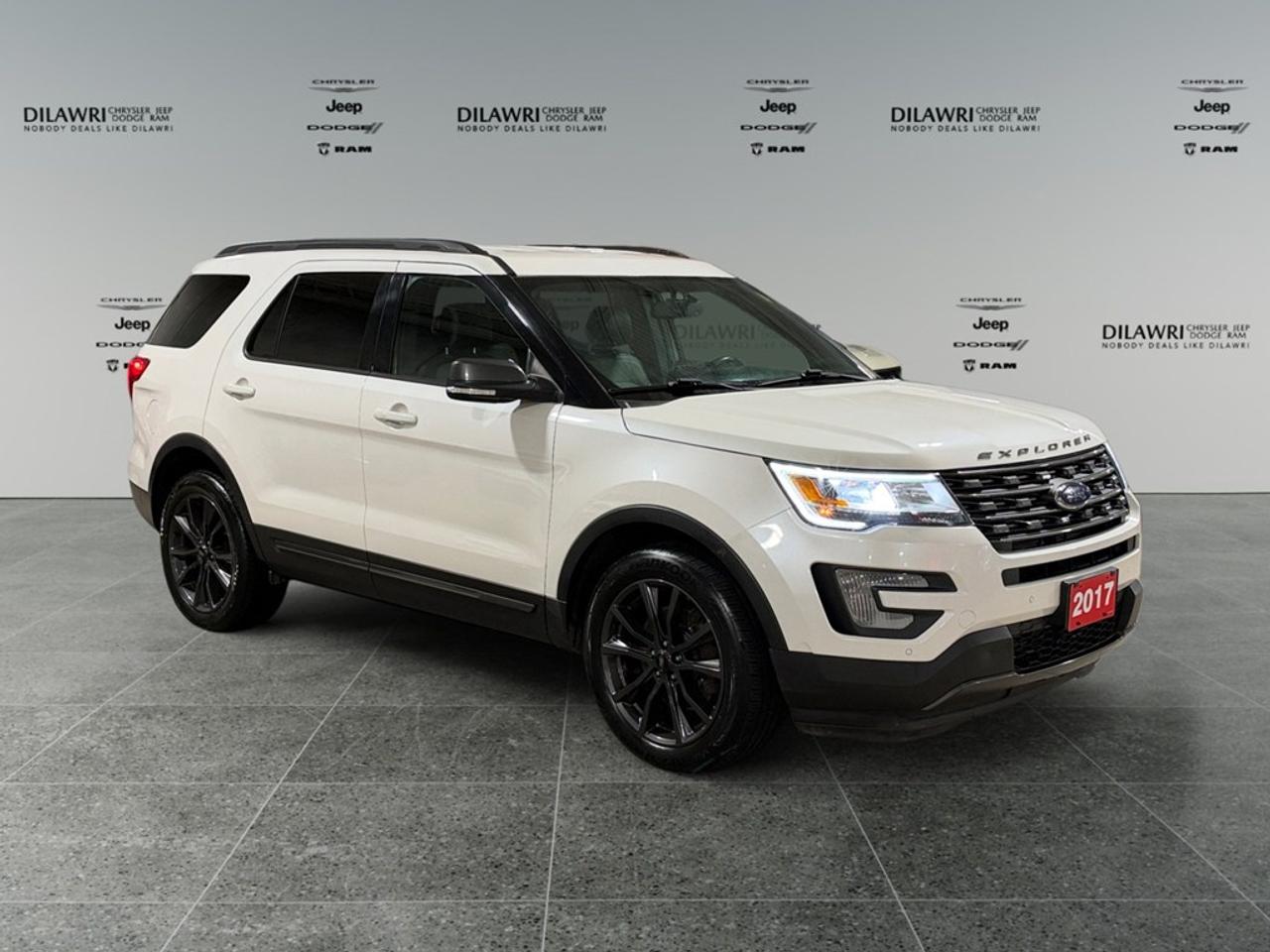 2017 Ford Explorer 4WD 4dr XLT Photo