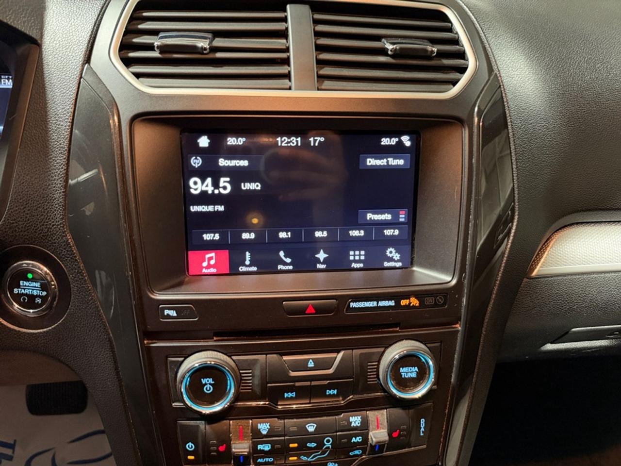 2017 Ford Explorer 4WD 4dr XLT Photo