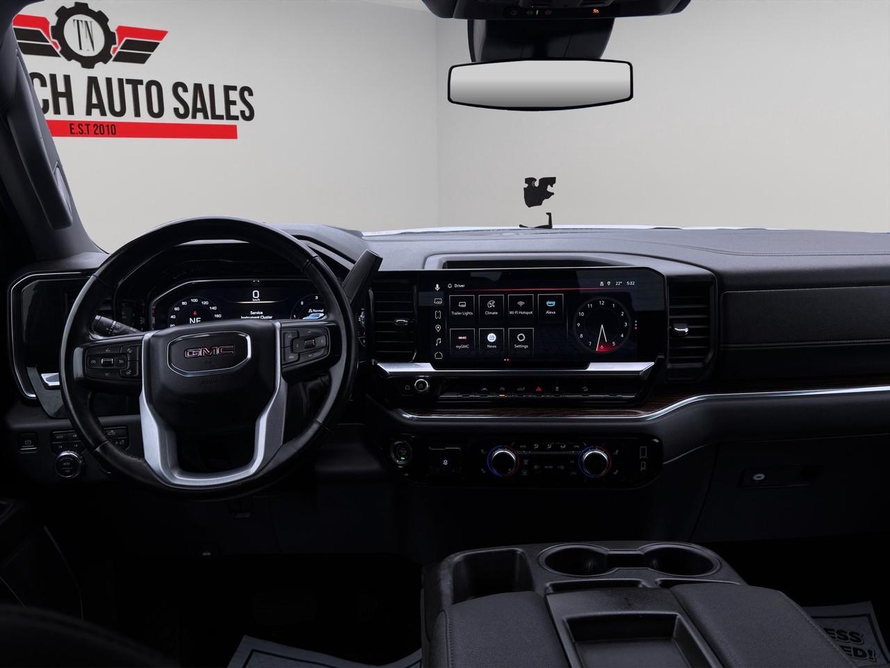 2023 GMC Sierra 1500 4WD Crew Cab 157" SLE Photo