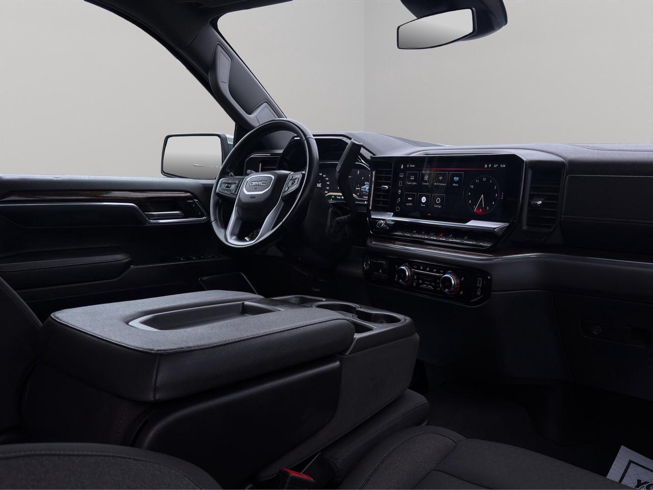 2023 GMC Sierra 1500 4WD Crew Cab 157" SLE Photo