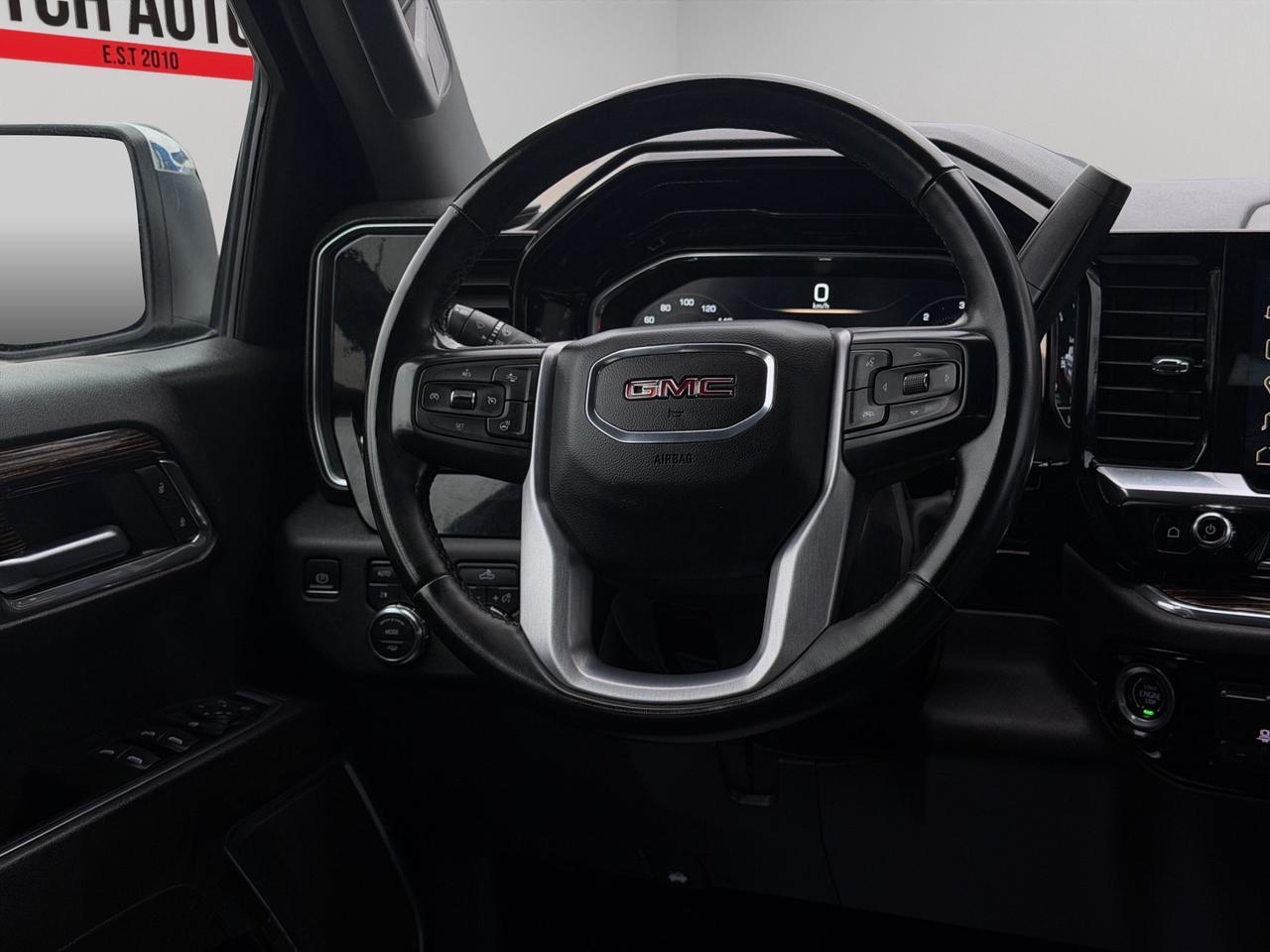 2023 GMC Sierra 1500 4WD Crew Cab 157" SLE Photo