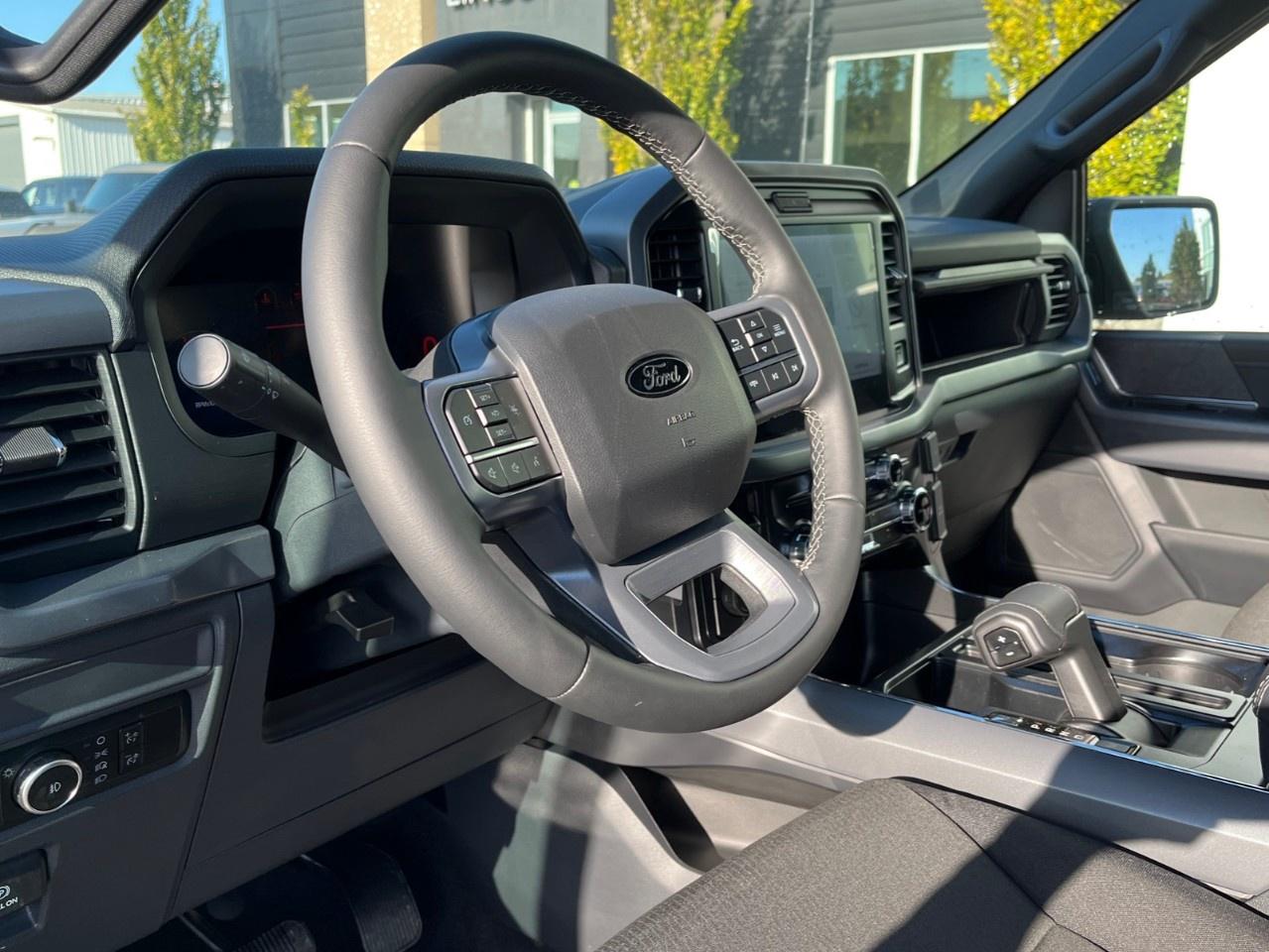 2026 Ford F-150 XLT 4WD SuperCrew 5.5' Box Photo