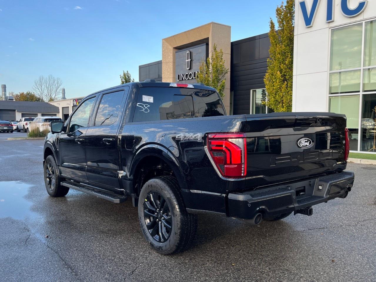 2026 Ford F-150 Lariat 4WD SuperCrew 5.5' Box Photo