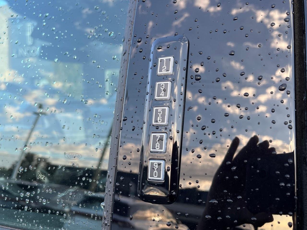 2026 Ford F-150 Lariat 4WD SuperCrew 5.5' Box Photo