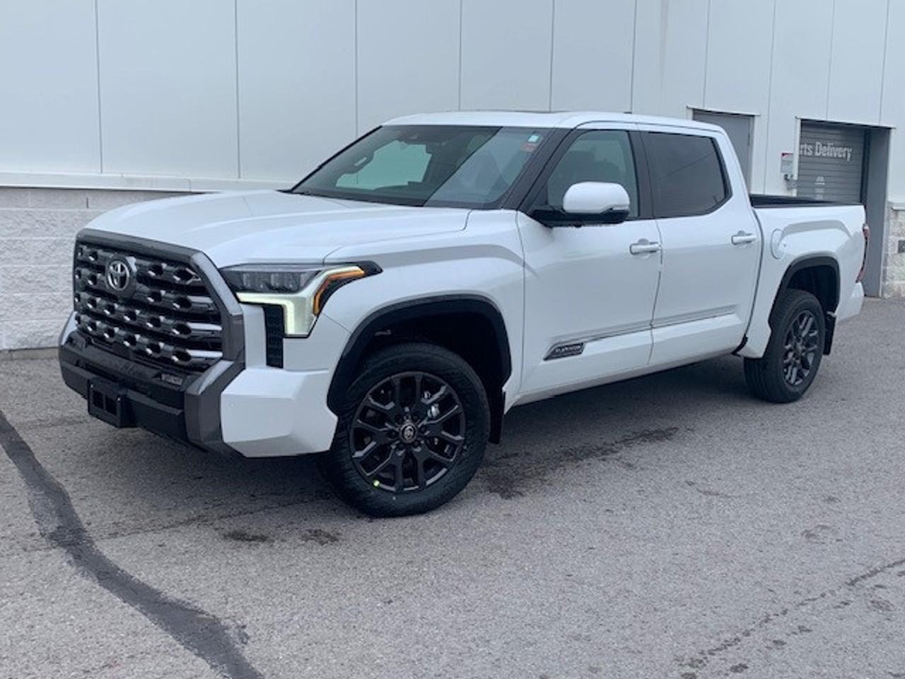 2026 Toyota Tundra Platinum Sexy white platinum. Photo0