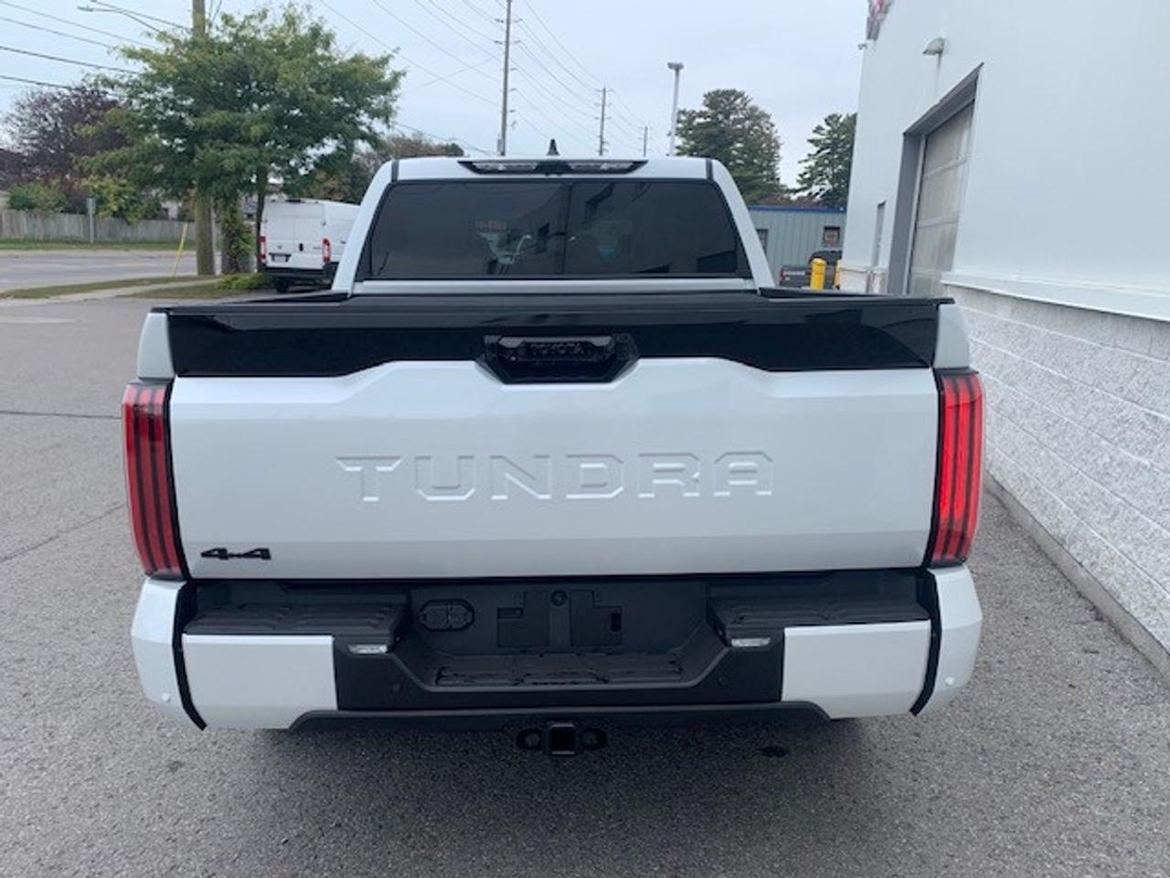 2026 Toyota Tundra Platinum Sexy white platinum. Photo