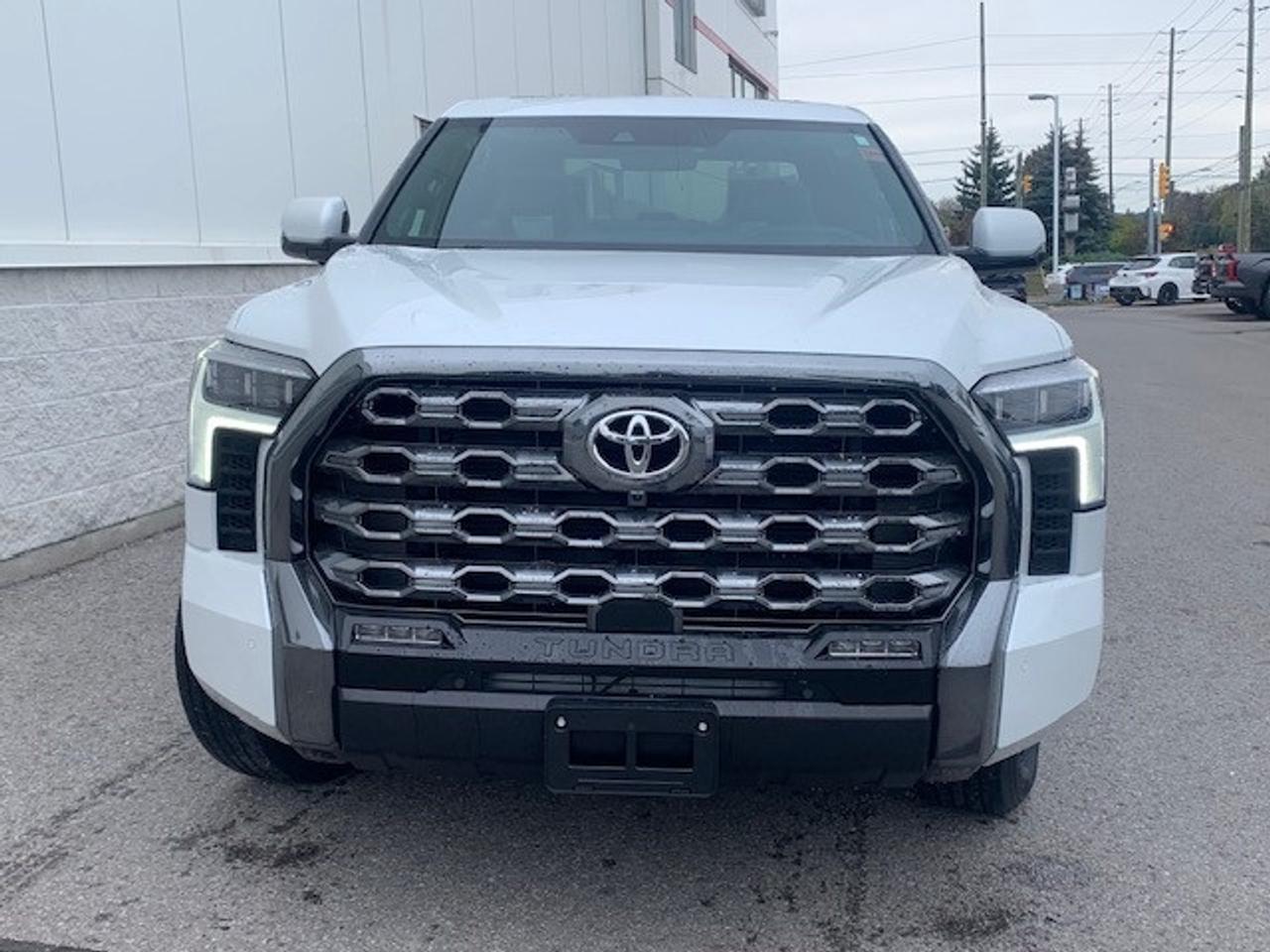 2026 Toyota Tundra Platinum Sexy white platinum. Photo