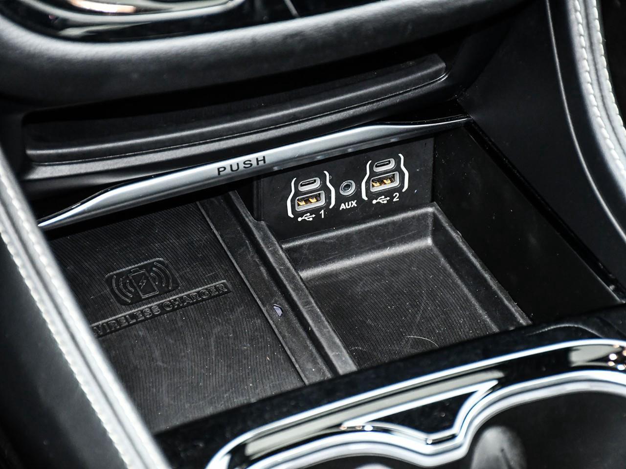 2024 Chrysler Pacifica Hybrid Select HYBRID | NAV | SUNROOF | HTD & COOLED SEATS | HTD STEERING Photo