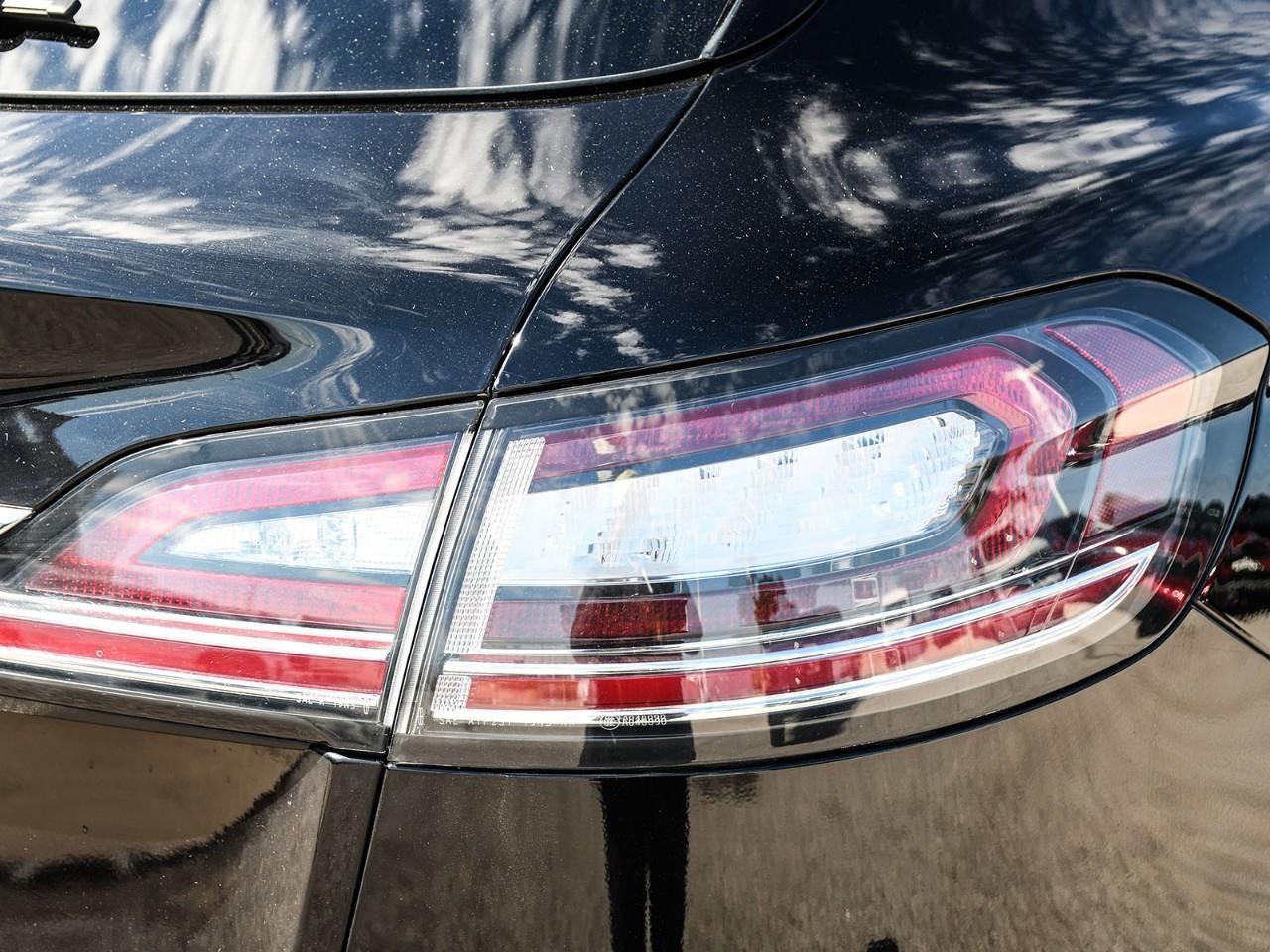 2023 Lincoln Nautilus Reserve NAV | SUNROOF | HTD & COOLED SEATS | REMOTE START Photo