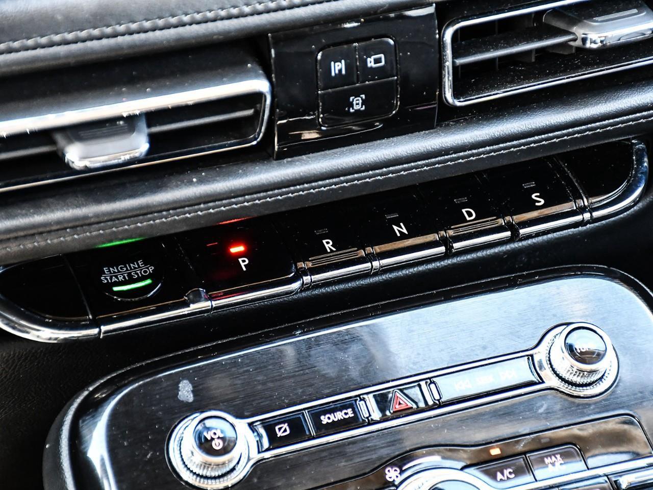 2023 Lincoln Nautilus Reserve NAV | SUNROOF | HTD & COOLED SEATS | REMOTE START Photo