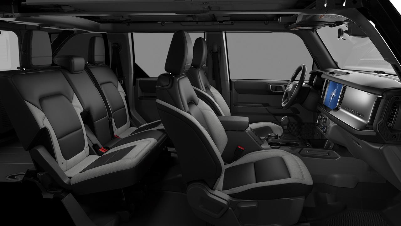 2026 Ford Bronco Base Photo5