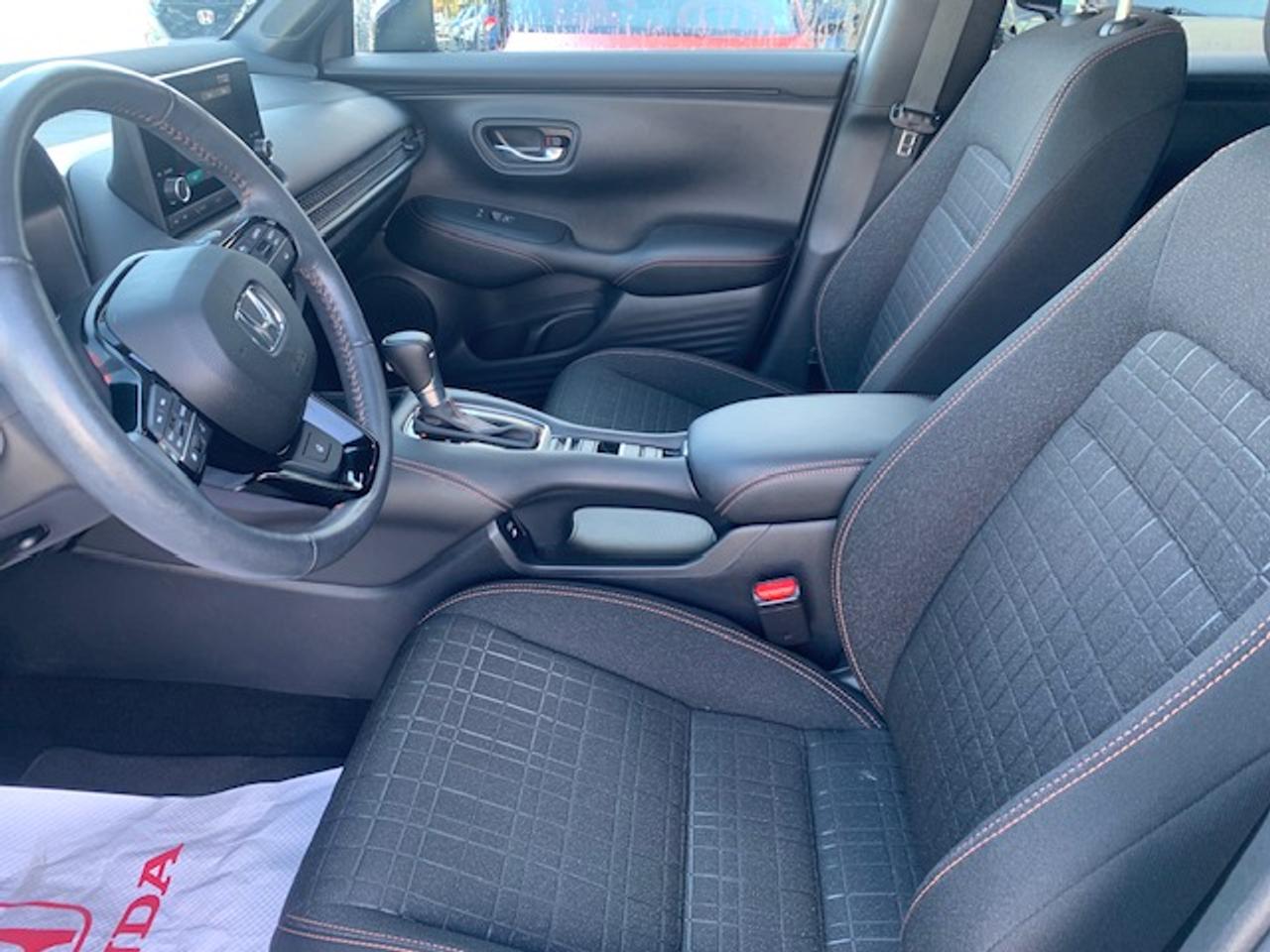 2024 Honda HR-V Sport-B Photo4