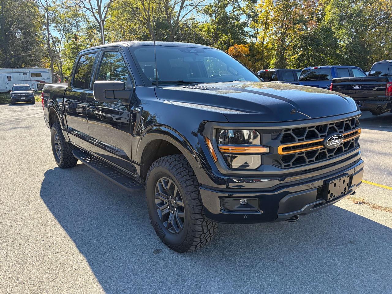 2026 Ford F-150 Tremor 4WD SuperCrew 5.5' Box Photo4