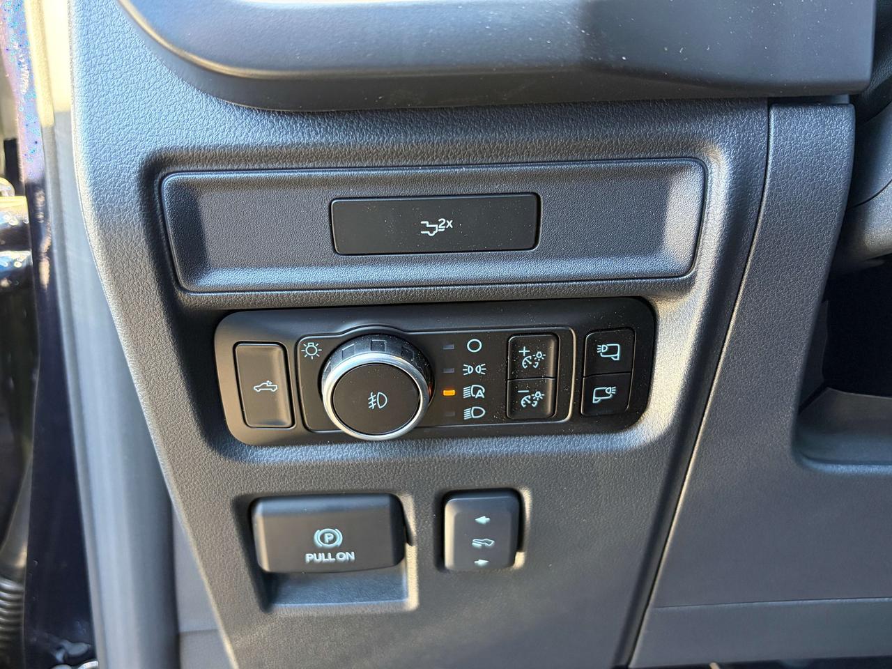 2026 Ford F-150 Tremor 4WD SuperCrew 5.5' Box Photo