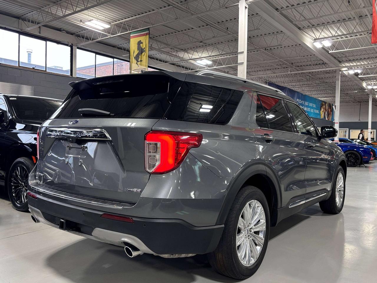 2022 Ford Explorer Limited|HYBRID|4WD|7PASS|NAV|LEATHER|360CAM|PANO|+ Photo