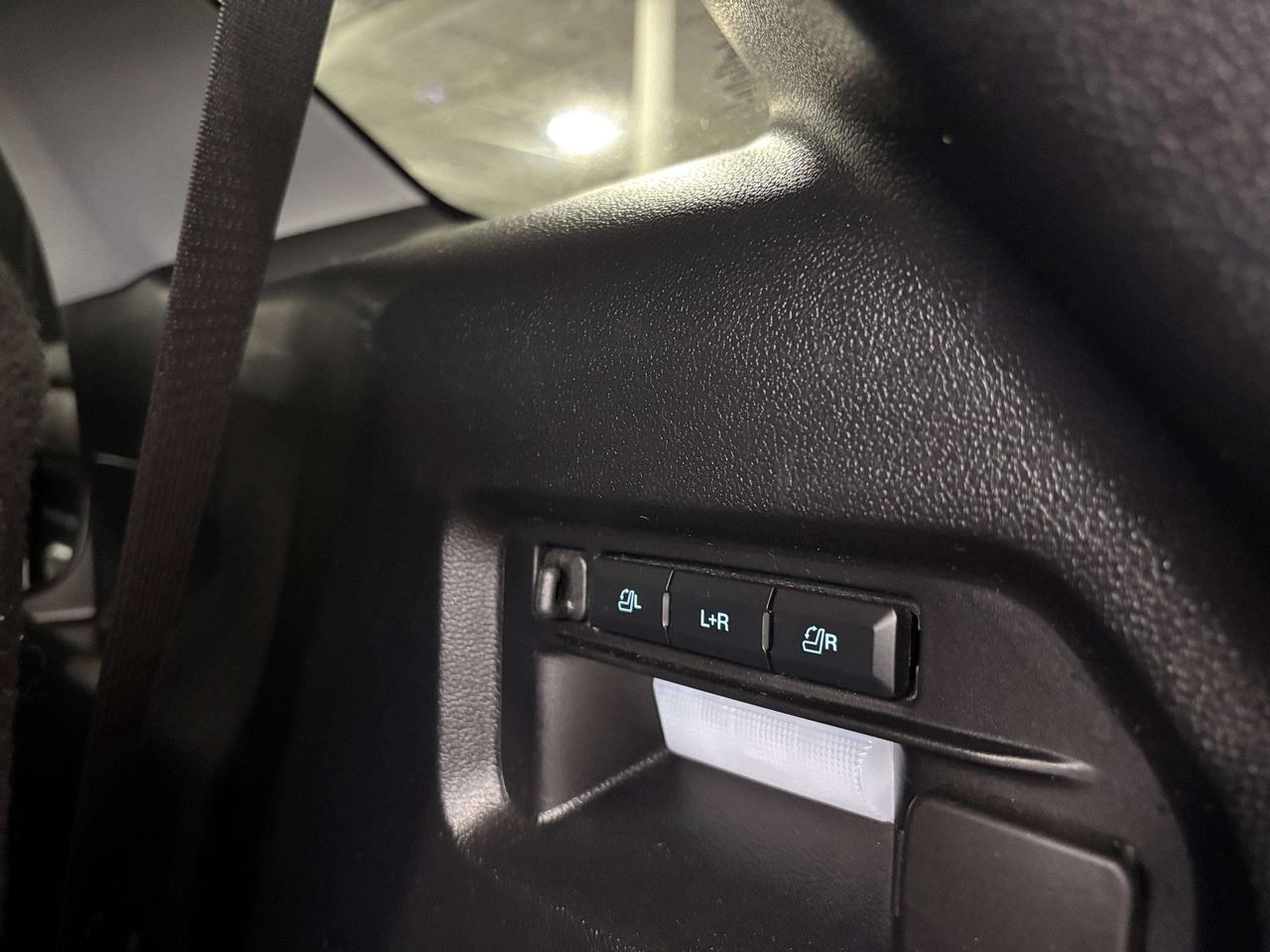 2022 Ford Explorer Limited|HYBRID|4WD|7PASS|NAV|LEATHER|360CAM|PANO|+ Photo