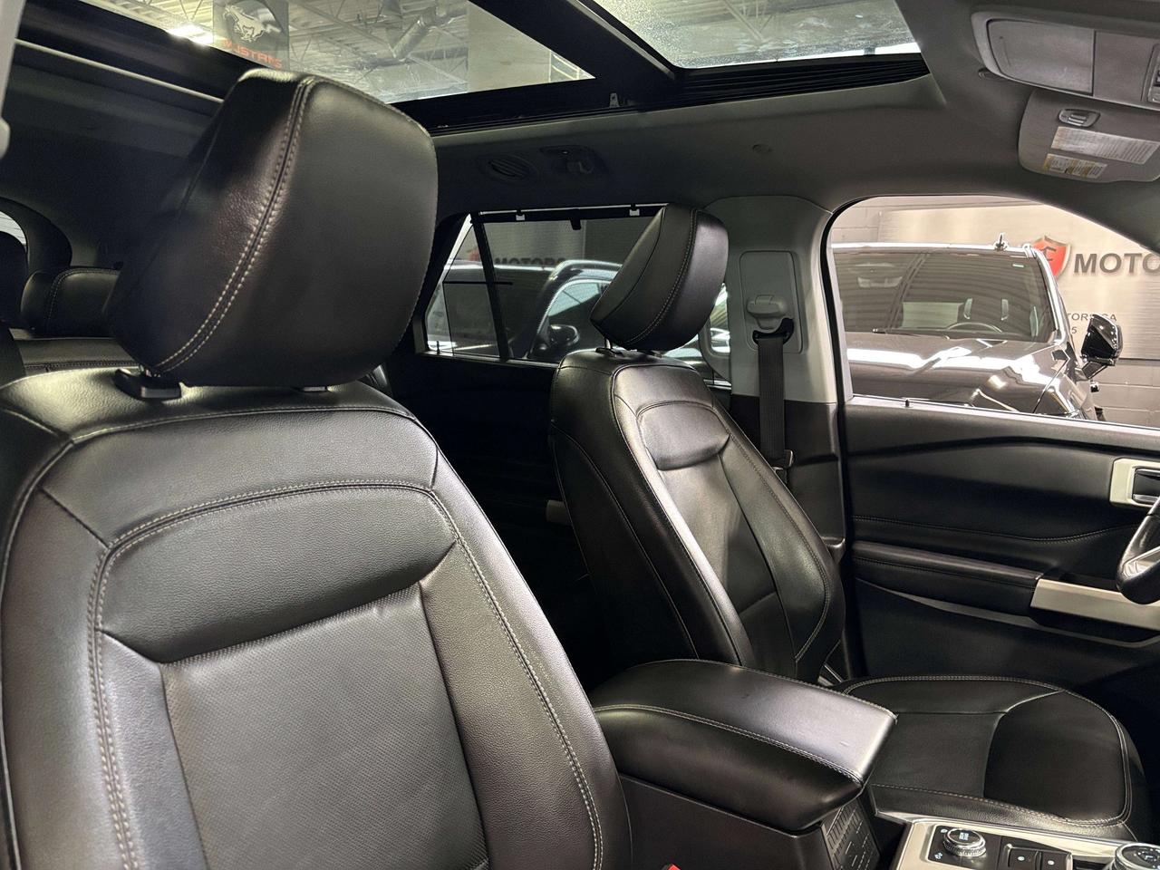 2022 Ford Explorer Limited|HYBRID|4WD|7PASS|NAV|LEATHER|360CAM|PANO|+ Photo