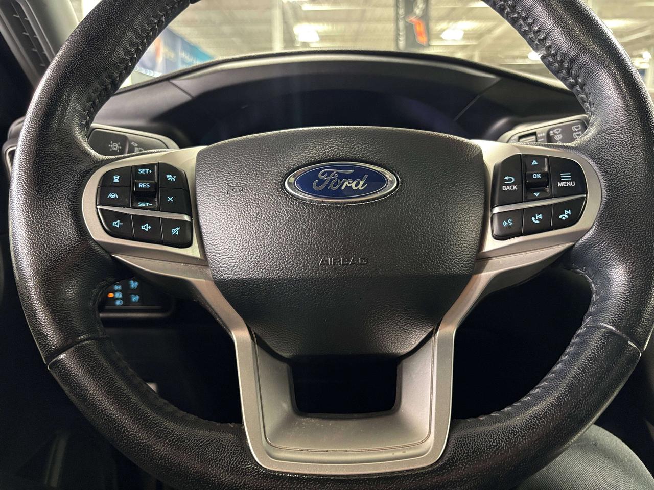 2022 Ford Explorer Limited|HYBRID|4WD|7PASS|NAV|LEATHER|360CAM|PANO|+ Photo