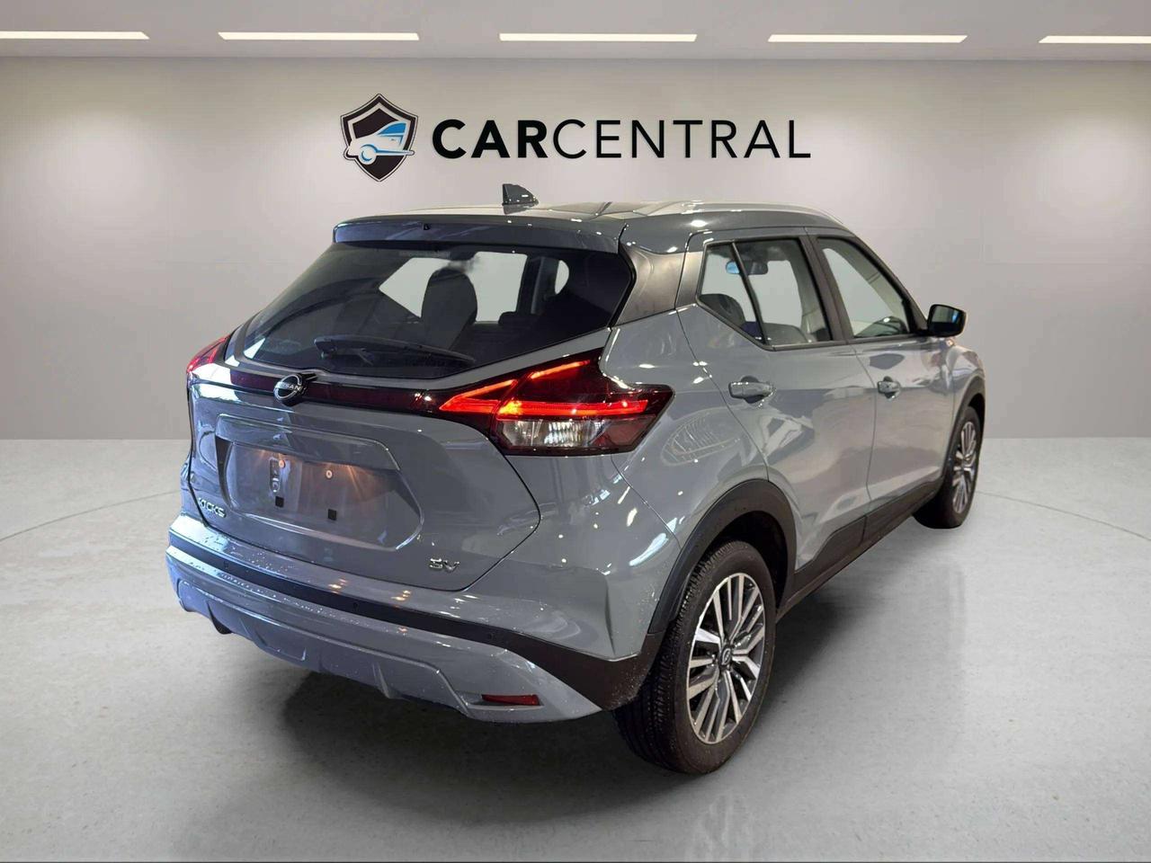 2024 Nissan Kicks SV | CLEAN CARFAX | CARPLAY | HTD SEATS | Photo