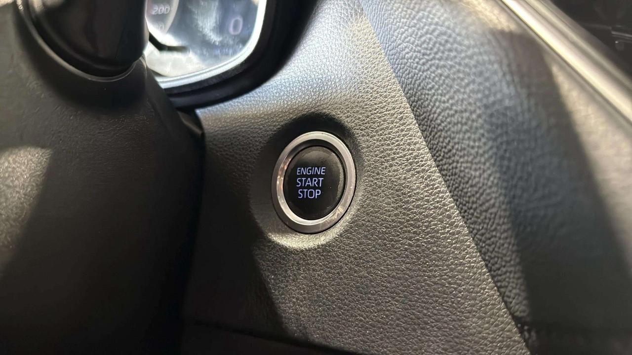 2021 Toyota Corolla SE | SUNROOF | HTD SEATS | PUSH START| CARPLAY Photo