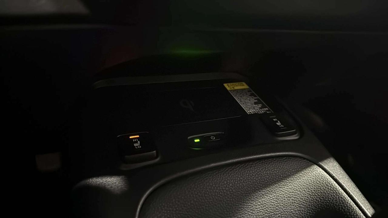 2021 Toyota Corolla SE | SUNROOF | HTD SEATS | PUSH START| CARPLAY Photo