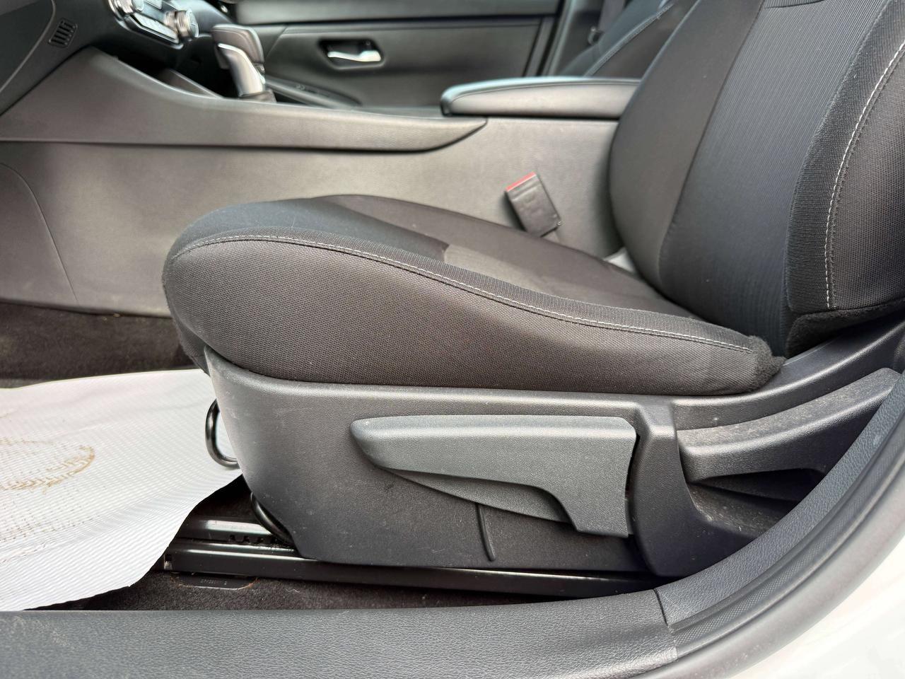 2024 Nissan Sentra SV | SUNROOF | BACKUP CAMERA | REMOTE START | Photo