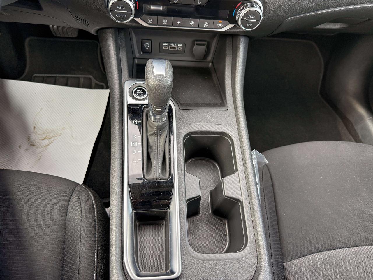 2024 Nissan Sentra SV | SUNROOF | BACKUP CAMERA | REMOTE START | Photo