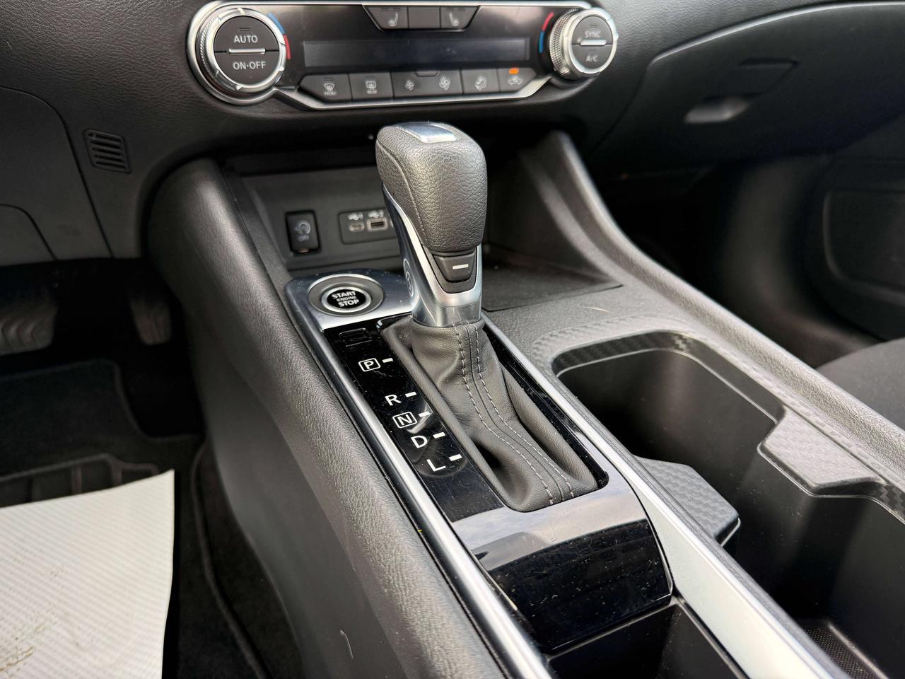 2024 Nissan Sentra SV | SUNROOF | BACKUP CAMERA | REMOTE START | Photo
